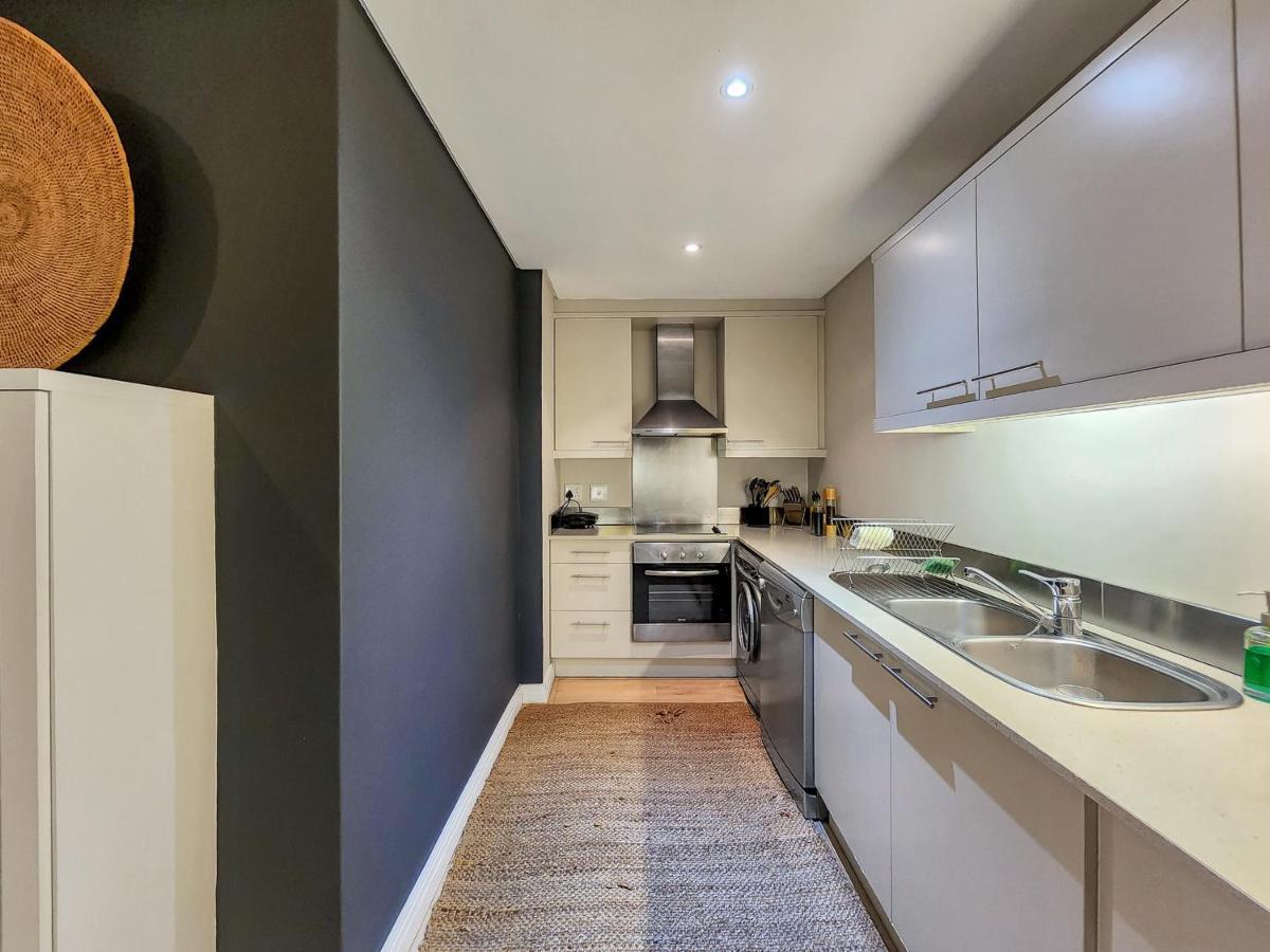 דירות קייפטאון Cozy And Stylish With Exceptional Views! מראה חיצוני תמונה